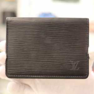 LOUIS VOUITTON｜ルイヴィトン　エピパスケース　ブラック