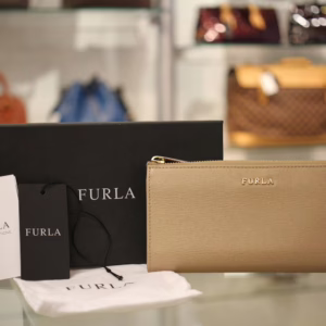 FURLA｜フルラ　L字ファスナー　長財布