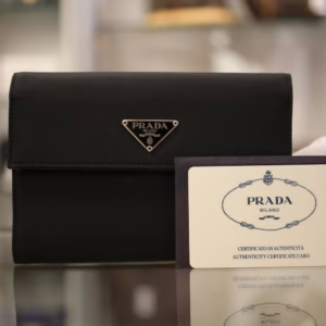 PRADA｜プラダ　テスート　ナイロン財布