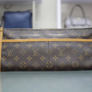 LOUIS VOUITTON｜ルイヴィトン 　ポパンクール・ロン　ショルダーバッグ